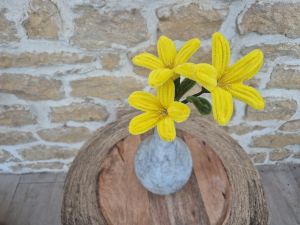 Lys 3 fleurs jaune soleil